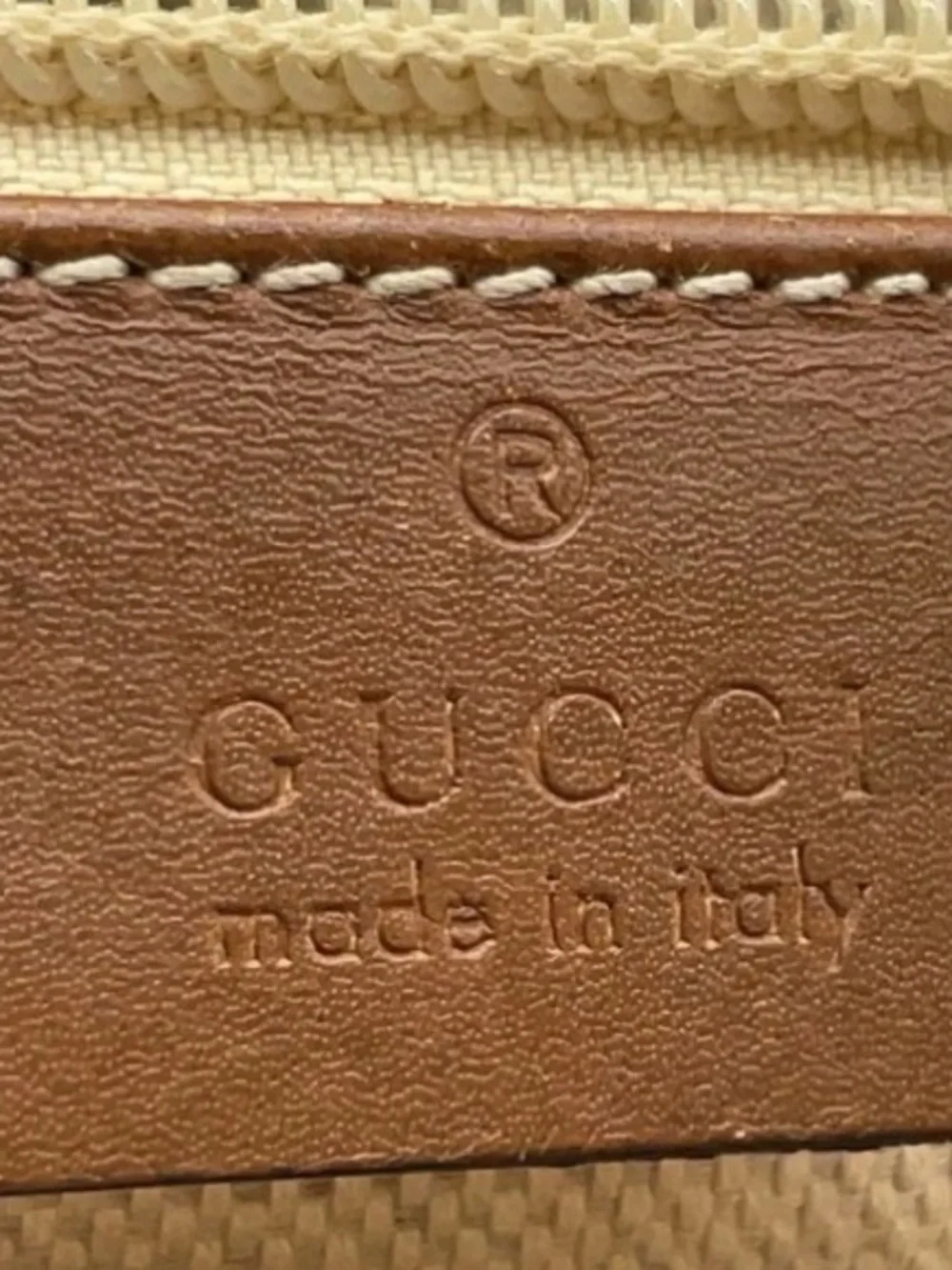 Gucci Brown Leather & GG Canvas Messenger Flap over monogram authentic Bag
